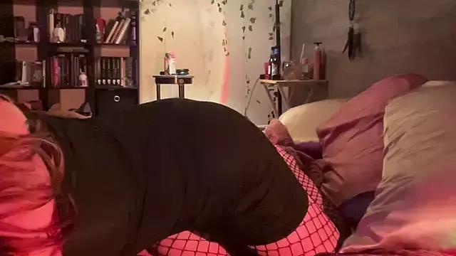 sweetandwet_daddy from StripChat