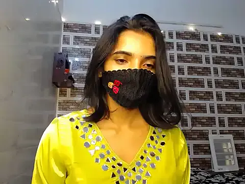 Sweetangle24 from StripChat is Freechat