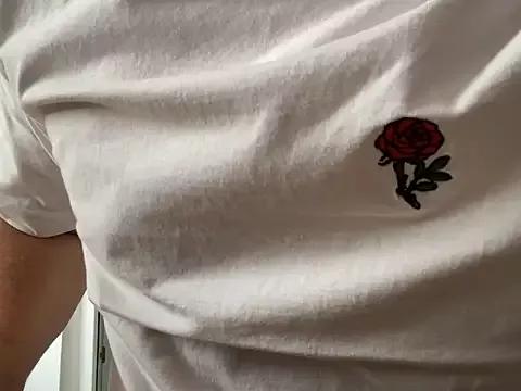 Sweetbody from StripChat