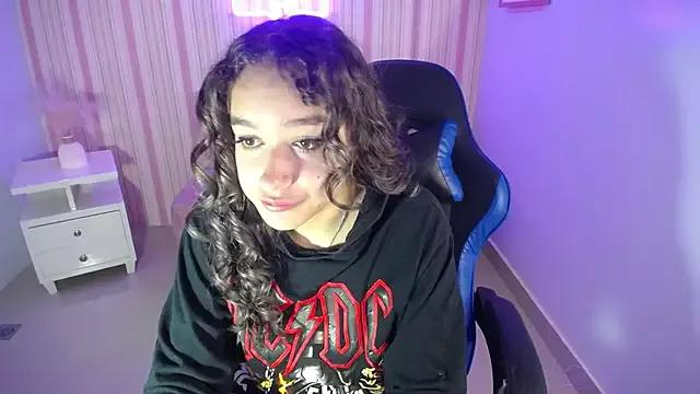 Sweetbunny_ch1 from StripChat is Freechat