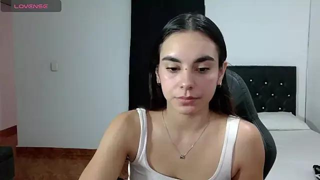 sweetcami1 from StripChat
