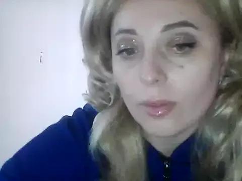 SweetCandy356 from StripChat