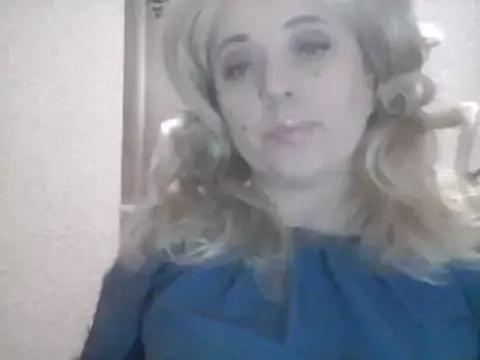 SweetCandy356 from StripChat