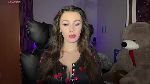 Try our streaming cams variety and talk on a personal level with our adorable girls streamers, showing off their bountiful shapes and dildos.