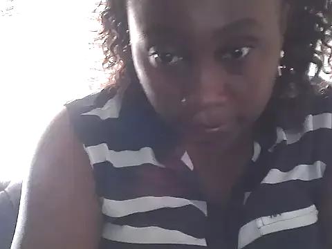 sweetchocolatebabe from StripChat