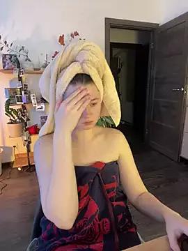 sweetest_pie from StripChat
