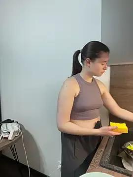 sweetest_pie from StripChat