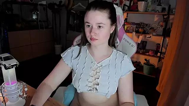 sweetest_pie from StripChat