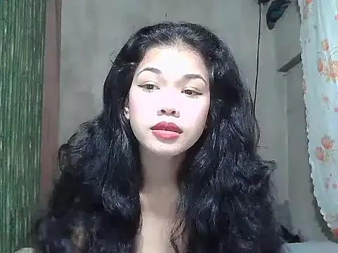 Sweetestsiner from StripChat is Freechat