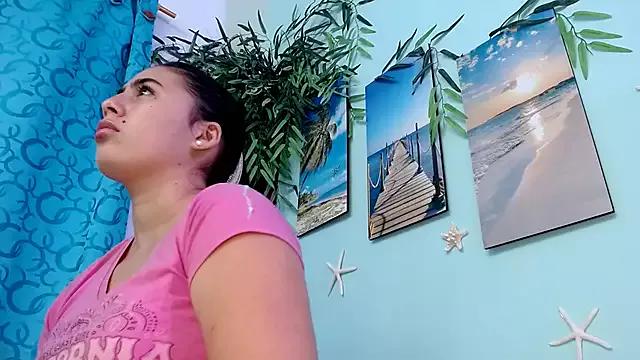 sweetfantacies18 from StripChat