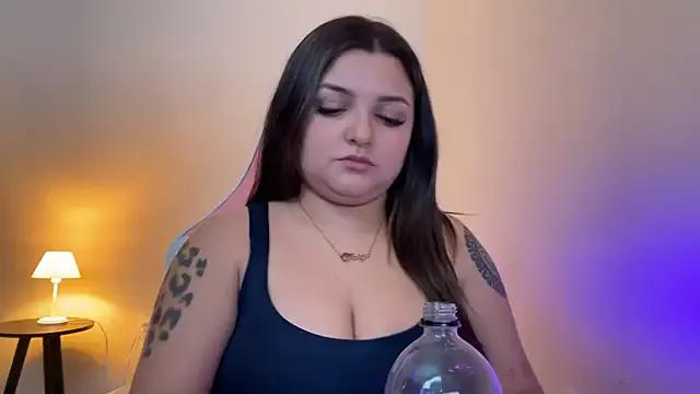 Try our streaming cams variety and talk on a personal level with our adorable girls streamers, showing off their bountiful shapes and dildos.