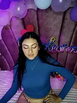 sweetfoxy_17 from StripChat