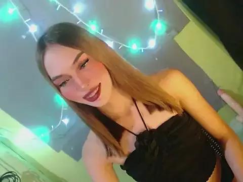 sweetfuckerbaby18 from StripChat
