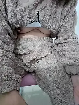 SweetGirl2k2 on StripChat 