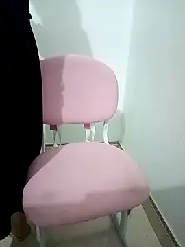 SweetGirl2k2 on StripChat 