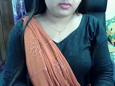 SweetGirlRani143 from StripChat