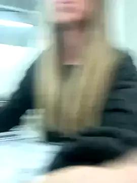SweetGraciosa from StripChat is Freechat