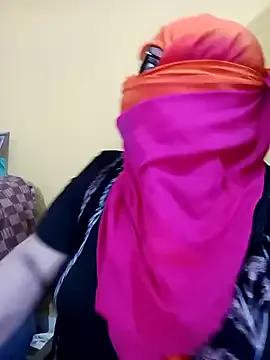 sweetheart_rooh from StripChat is Freechat