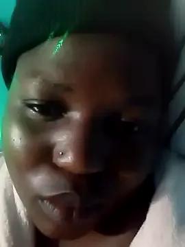 SweetHoney21_ from StripChat is Freechat
