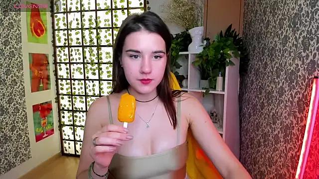 Sweetie_Catt from StripChat