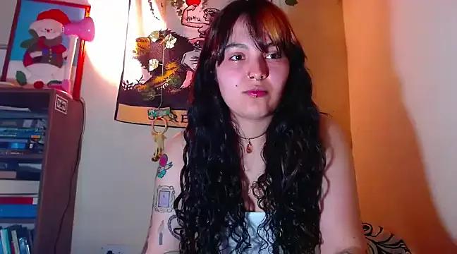 sweetiee_mary from StripChat