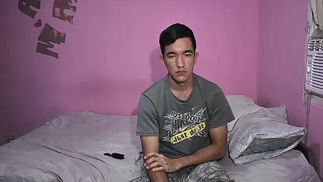 Sweetiefoxxx from StripChat