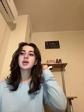 SweetieKendl from StripChat