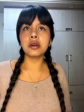 SweetieMariana from StripChat is Freechat