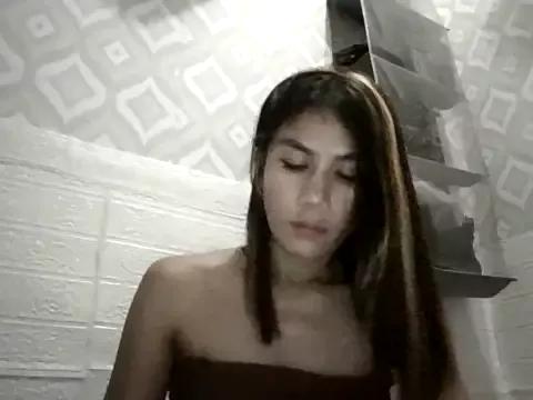 Sweetjazminee from StripChat