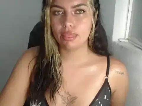 sweetkitty_16 from StripChat