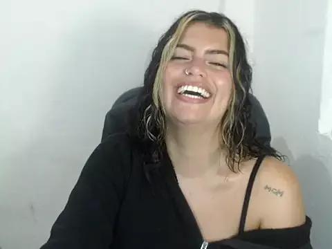 sweetkitty_16 from StripChat