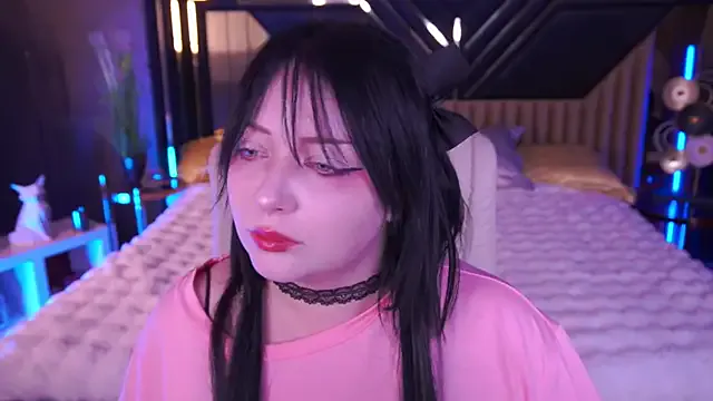 SweetLiluu from StripChat