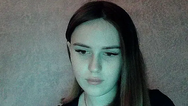 SweetLoraa on StripChat 