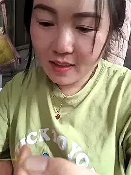 Sweetlove_77 from StripChat