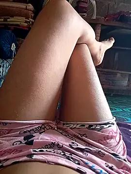 SweetManal from StripChat is Freechat