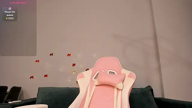 sweetmikasa on StripChat 