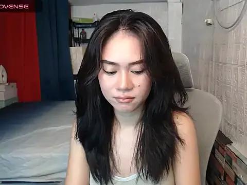 sweetmimi18 from StripChat is Freechat
