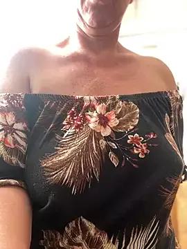 sweetmystery1 from StripChat