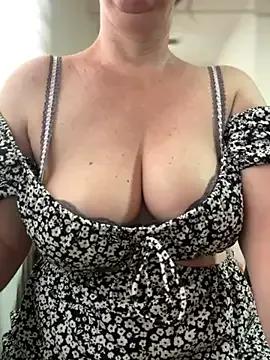 sweetmystery1 from StripChat