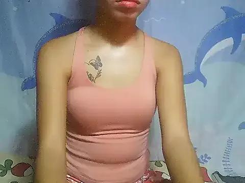 SweetPussie18x from StripChat is Freechat