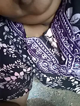 sweetrevathi on StripChat 