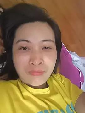 Sweets24 from StripChat is Freechat
