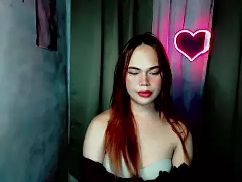sweetsassyxx from StripChat is Freechat