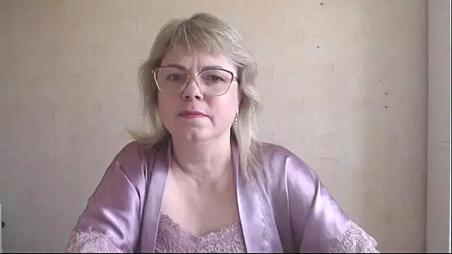 sweetsunset11 from StripChat is Freechat