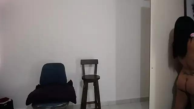 Sweett_Anya from StripChat