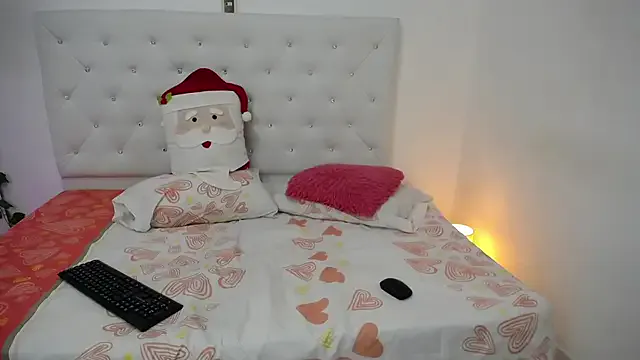 sweett_canela on StripChat 