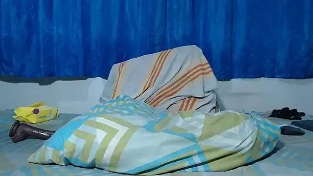 sweettaty from StripChat