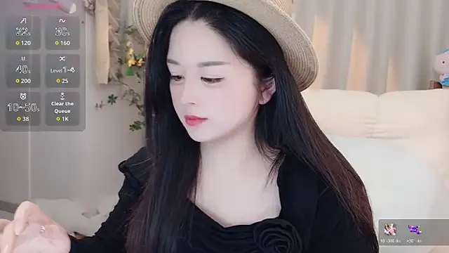 SweetTease2025 from StripChat is Freechat