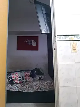 SweettyNaugthy on StripChat 