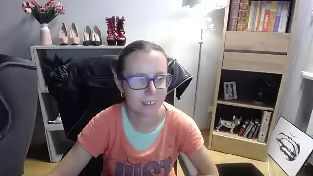 sweetxLizzy from StripChat